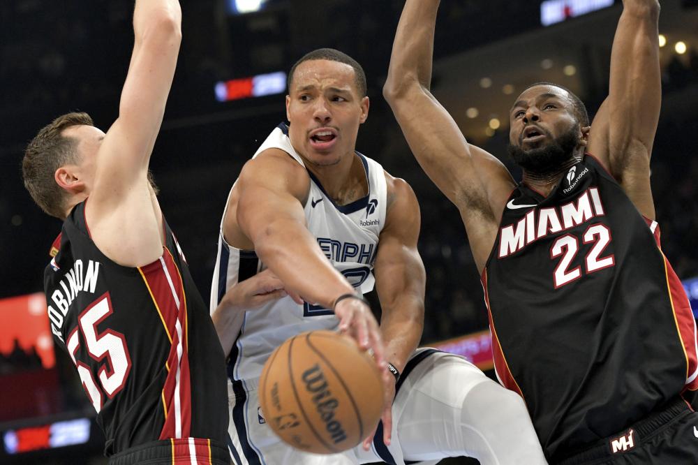 格外谨慎 格外谨慎