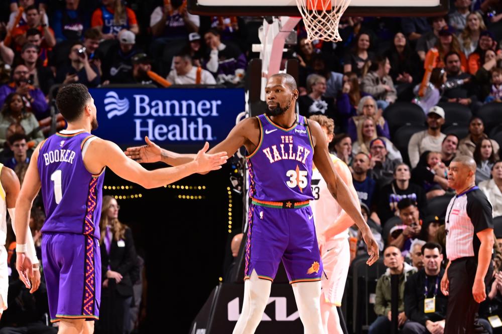 着拜仁在竞 着拜仁在竞