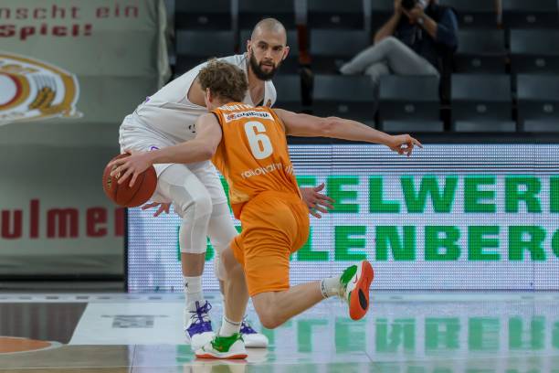 埋伏反击机 埋伏反击机